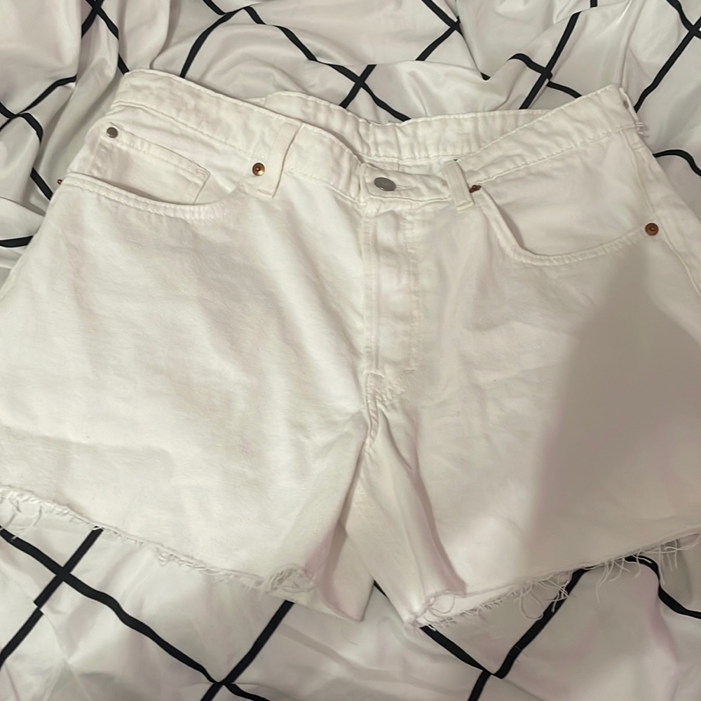 white jean shorts